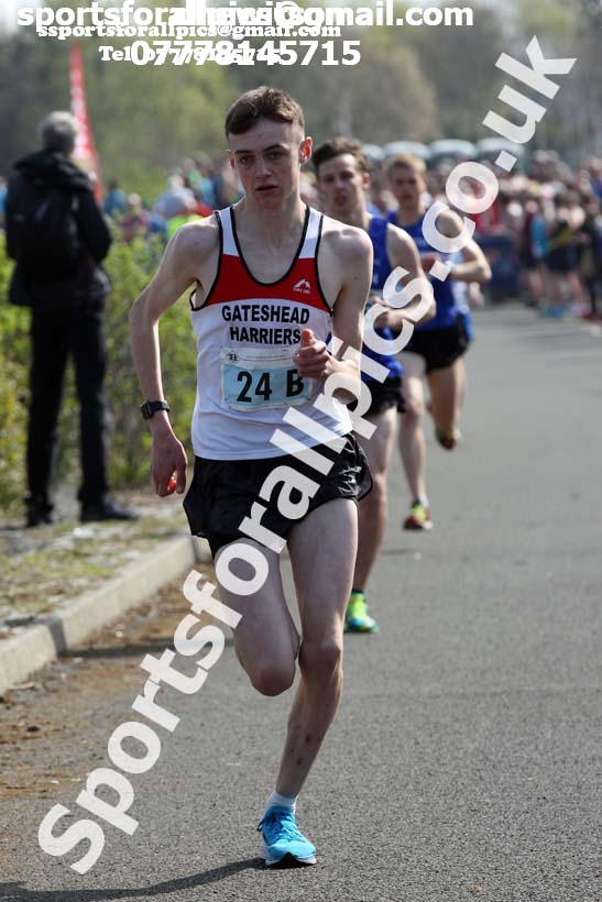 Senior mens 2019 Elswick Harirers Good Friday Road Relay, Newburn, Newcastle. Photo:  David T. Hewitson/Sports for All Pics